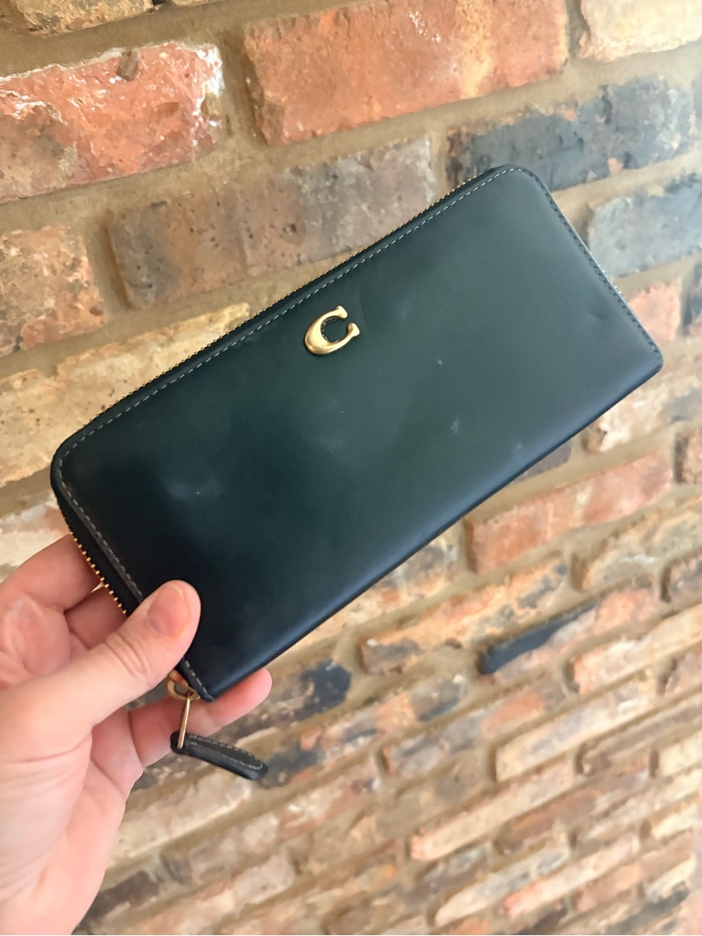 Coach Dark Green Leather Zip Wallet with Gold 'C'
